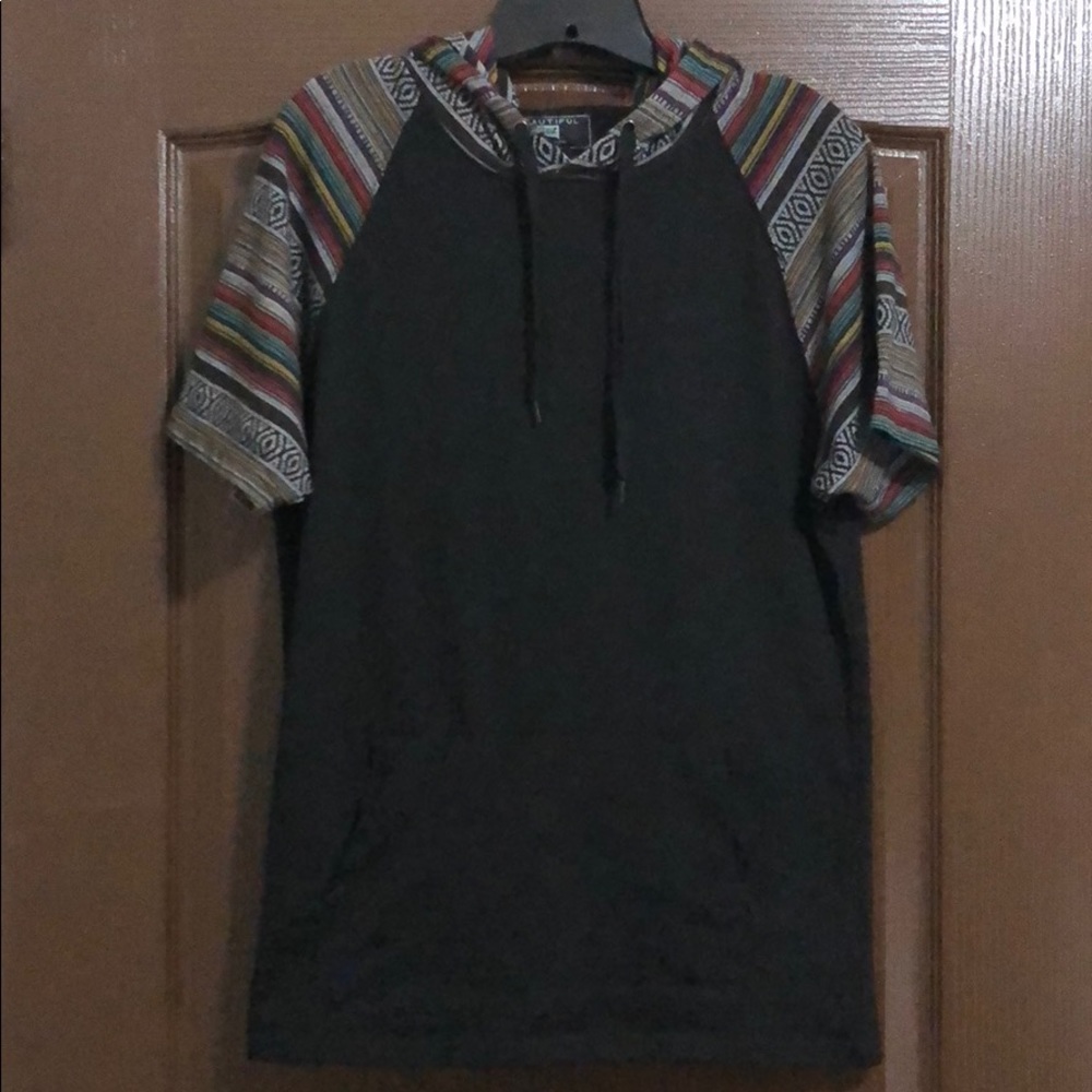 Beautiful Giant - Short sleeved T-shirt hoodie
